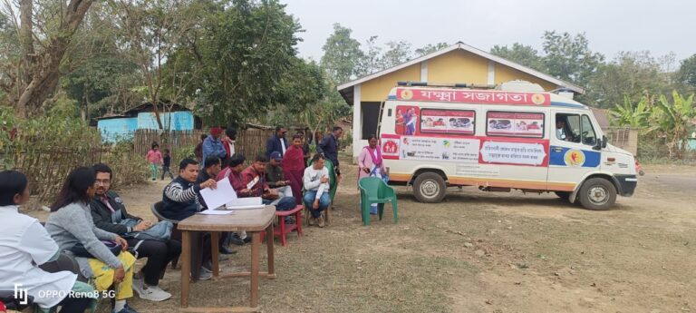 বগীধলা চাহ বাগিচাৰ শ্ৰমিক সকলৰ স্বাস্থ্য অধিক অৱনতি বাতৰি সম্পচাৰৰ পাছতে তৎপৰ জিলা প্ৰশাসন।